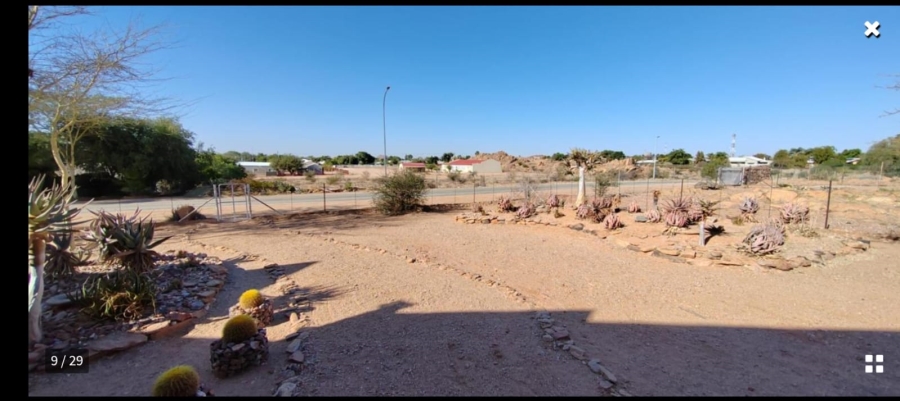 3 Bedroom Property for Sale in Kakamas Northern Cape